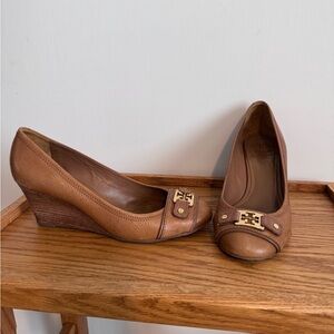 Tory Burch Tan Leather Wedges